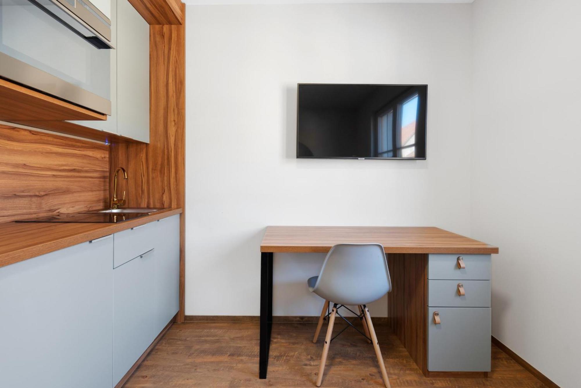 Schickes All-Inklusive Apartmentzimmer By Resida Asset Gmbh Brunn am Gebirge Ngoại thất bức ảnh